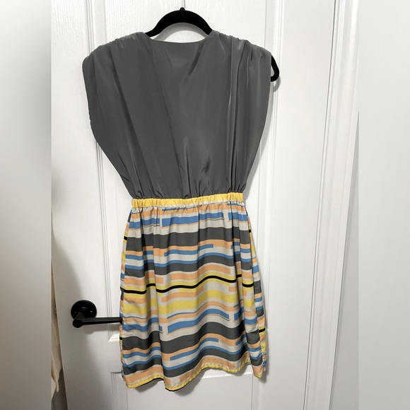 Gray Cap Sleeve dress with yellow, peach and blue stripe’s. Size Small - Picture 2 of 2